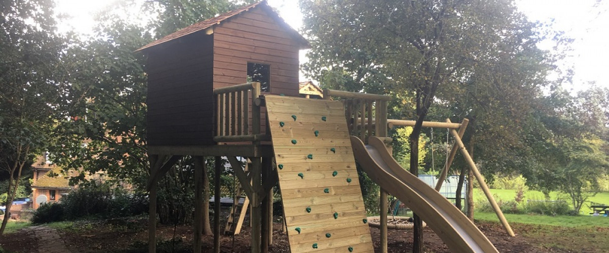 1000x750-Climbing-Wall
