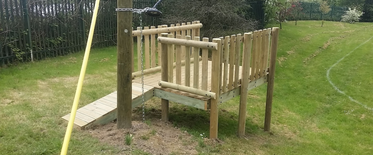 zip wire take off platform