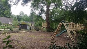 wood platforms zip wire