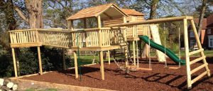 triple platform tree house