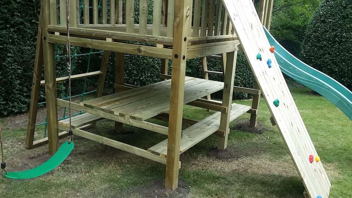 Frames & Towers - Wooden Climbing Frame & Tree House Design and Build ...